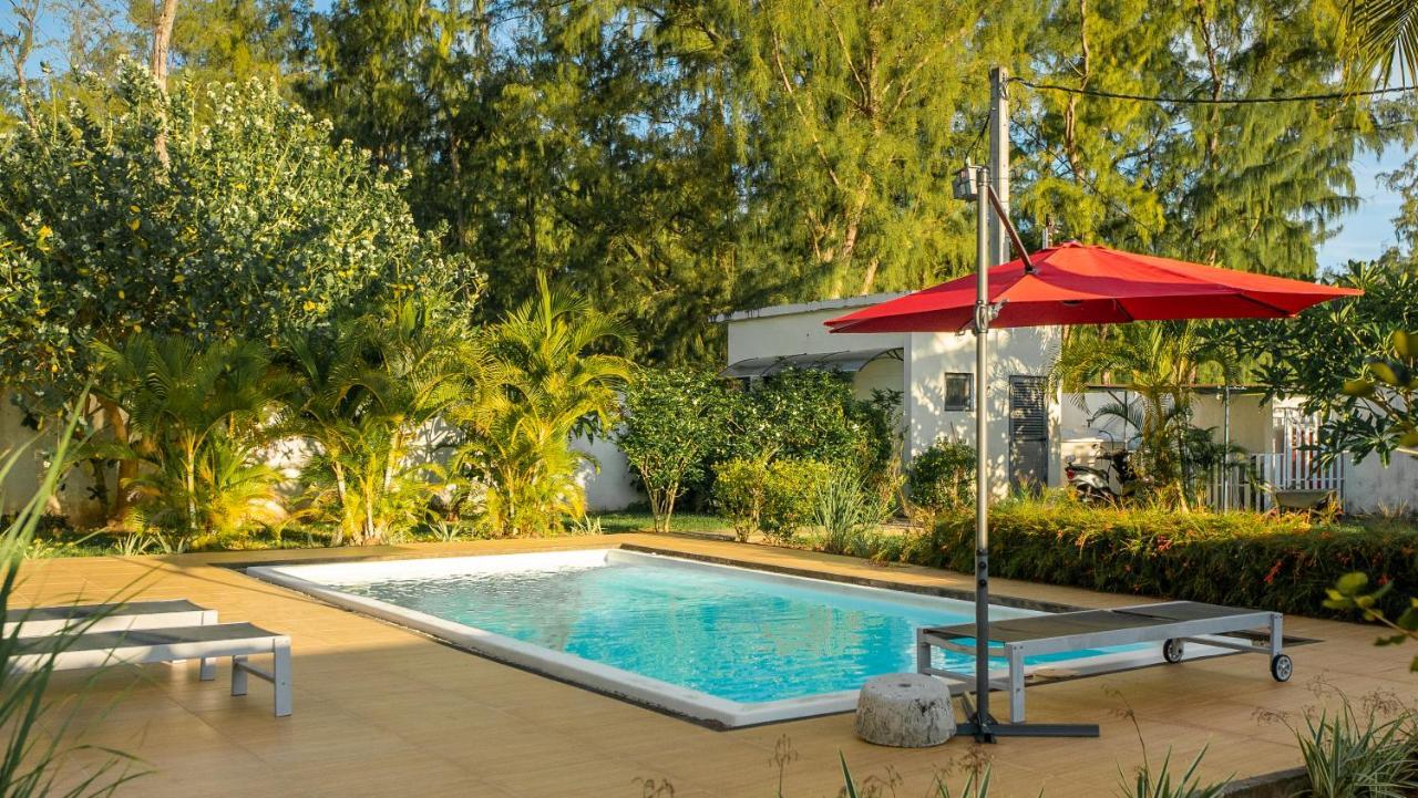 Villa Angelou - Sunlit Beach Getaway With Pool And Wifi ベル・マール エクステリア 写真